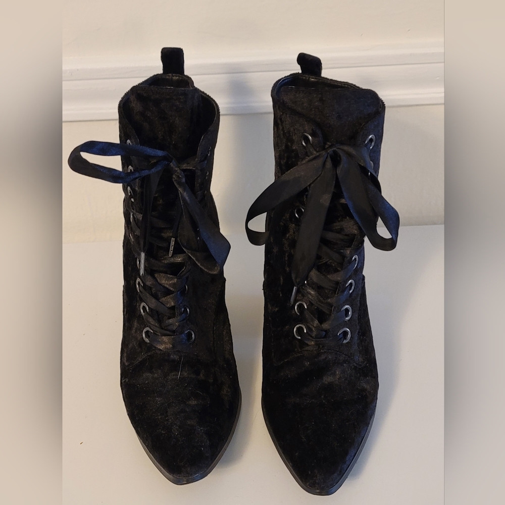 Dolls Kill Black Lace Up Boots Velvet